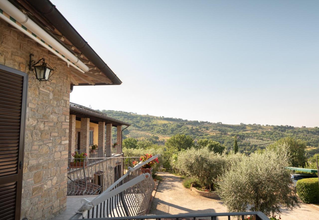 Agriturismo La Rocca Assisi Petrignano Kültér fotó