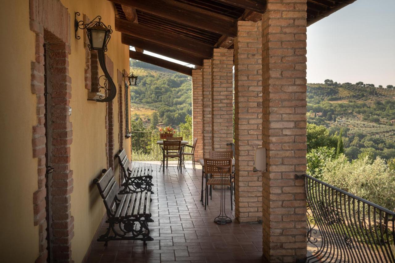 Agriturismo La Rocca Assisi Petrignano Kültér fotó
